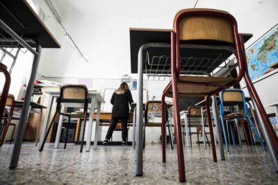 scuola docenti fuori sede precari