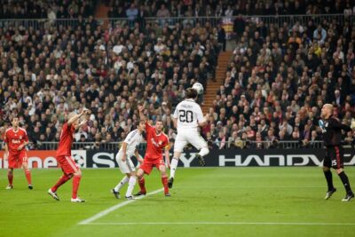 colpi-di-testa-calcio-rischi-salute