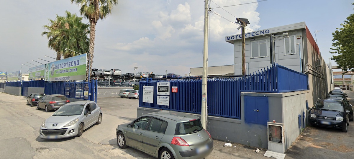 esplosione officina autodemolizioni pomigliano