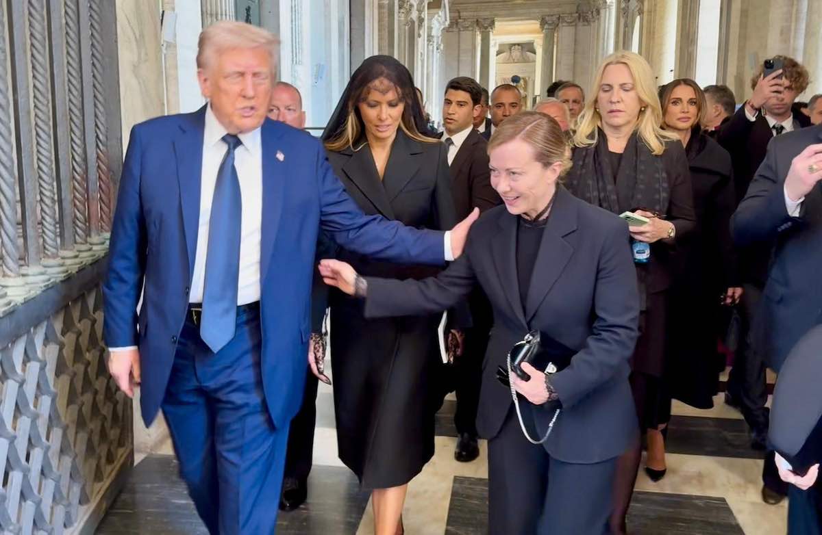 meloni trump papa francesco funerale