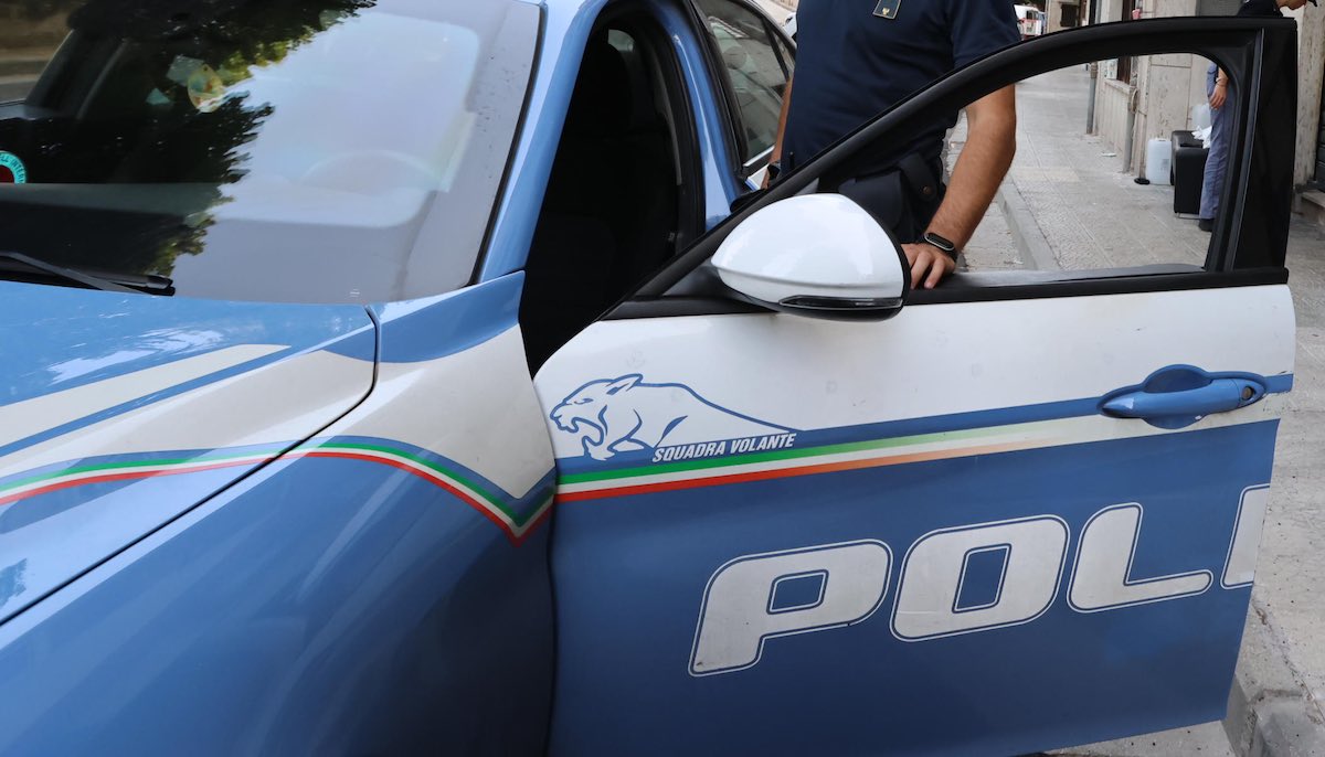 polizia arruolamento terroristi