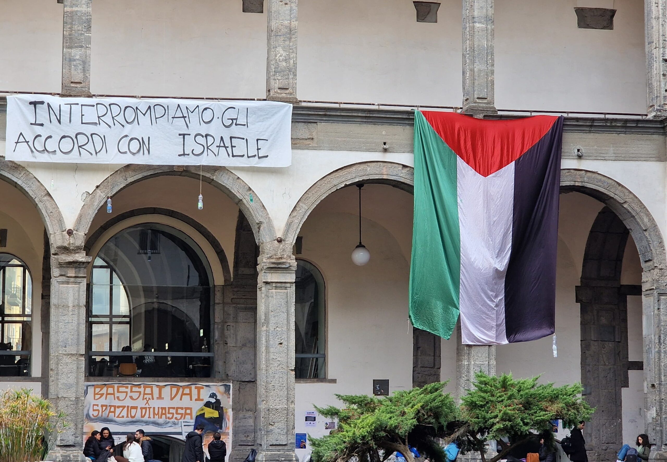 napoli università federico ii orientale occupazione