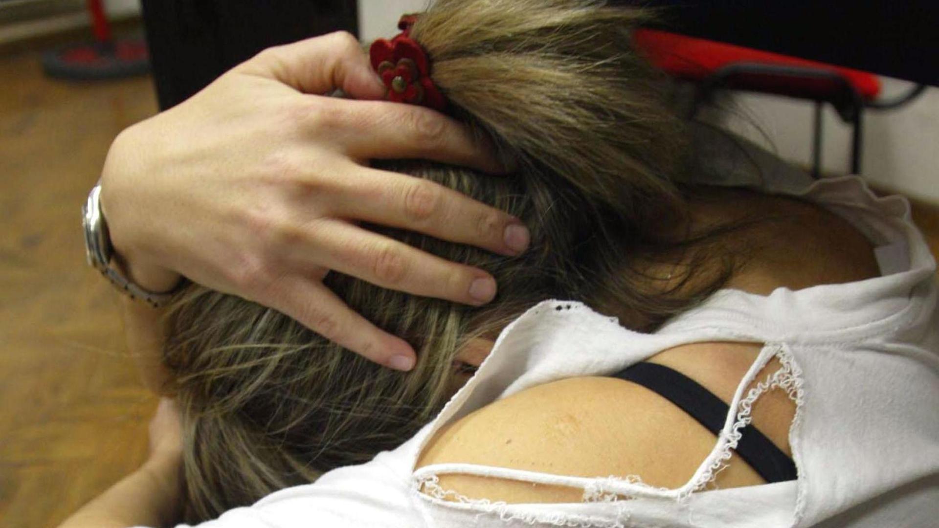 schiava sessuale venti anni asti