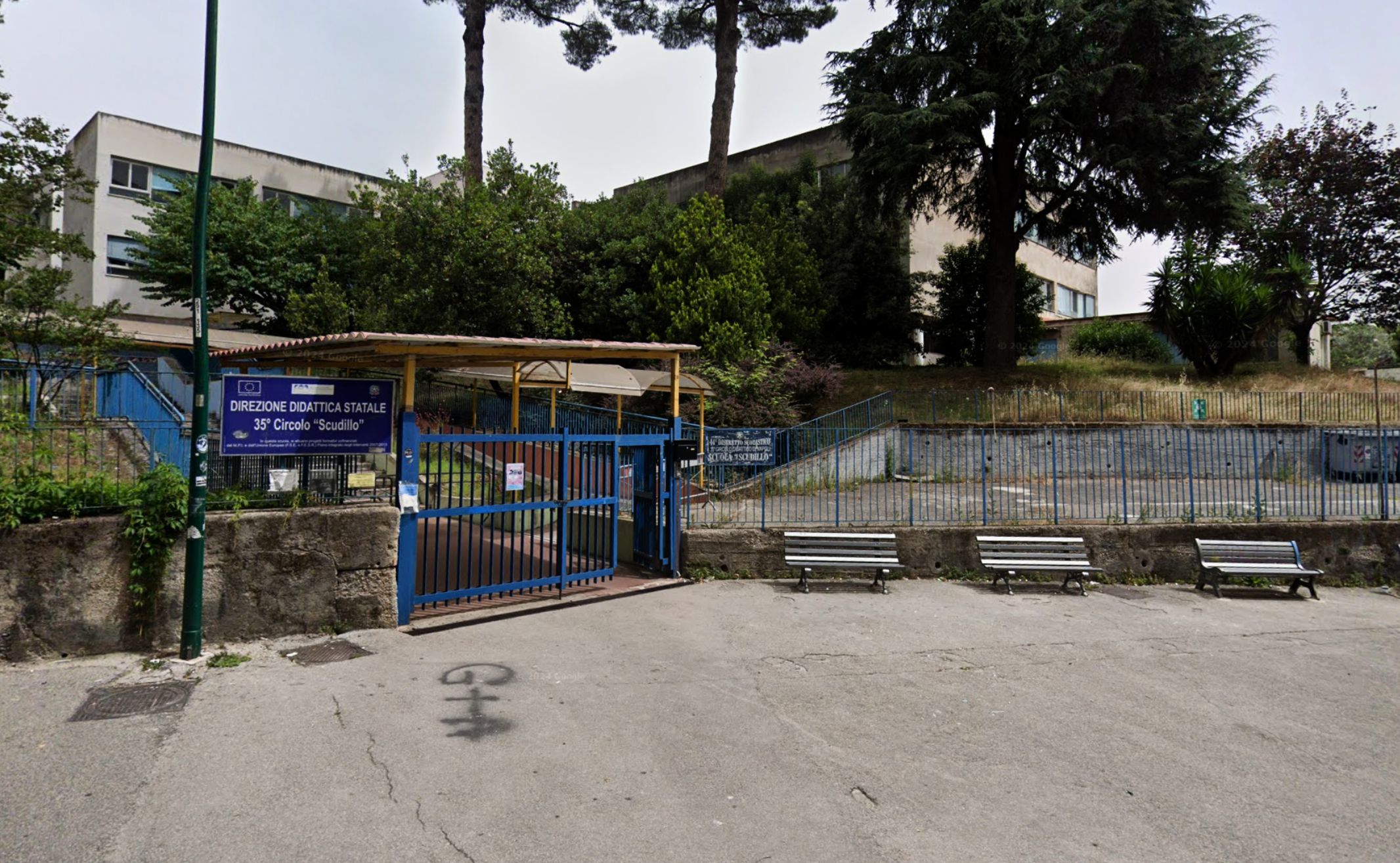 Scuola Carafa-Salvemini a Napoli