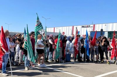 yoox scioperi milano bologna sindacati fisasscat licenziamenti